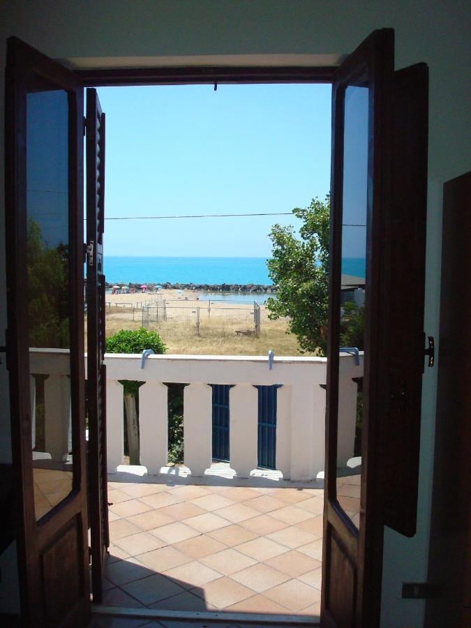B&B Nettuno San Leone Exterior foto